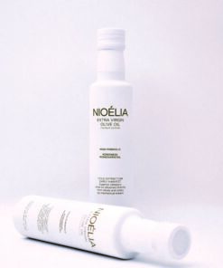 Πολυφαινολικό εξαιρετικά παρθένο ελαιόλαδο πρώιμης συγκομιδής.  NIOÉLIA
